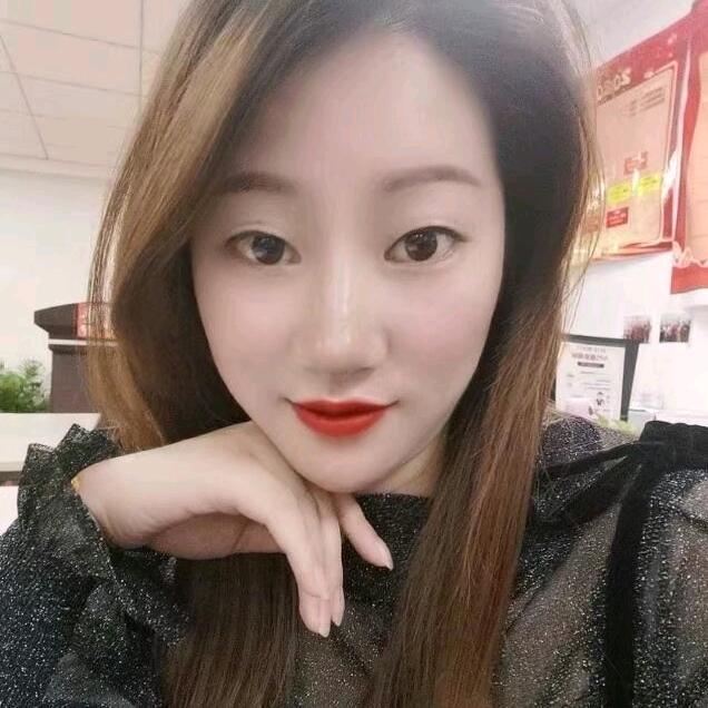 初欣爱吃肉