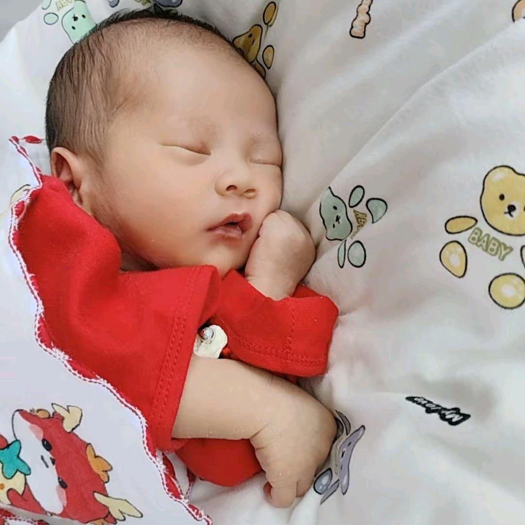 烨宝宝👶🏻
