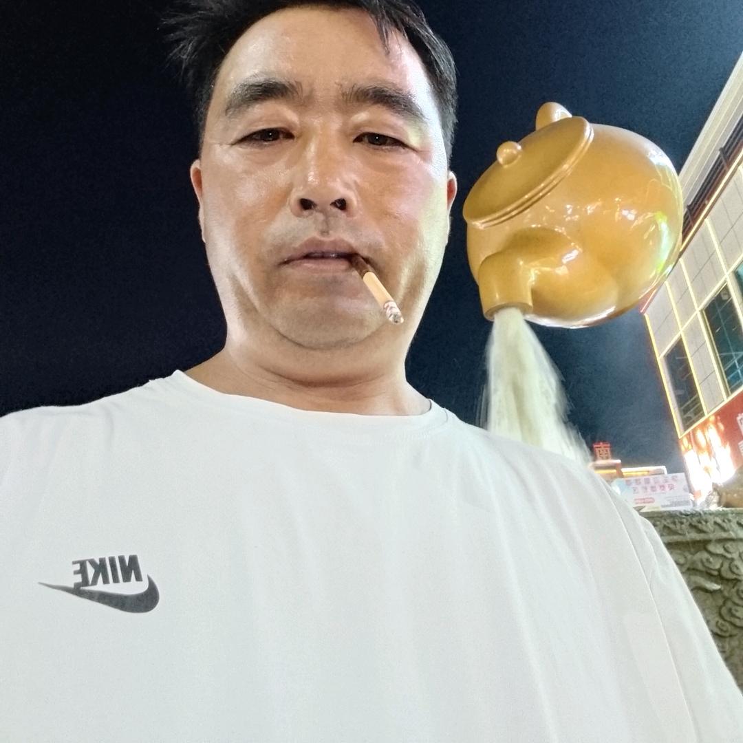 孤月寒星！