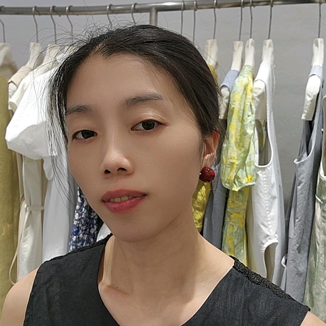 秀，安三三