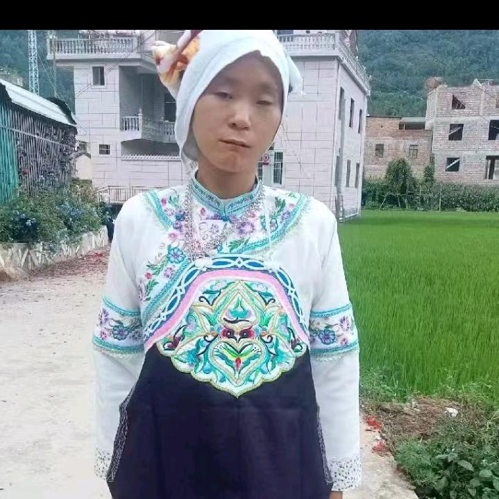 快乐一家人🌹🌹🌹