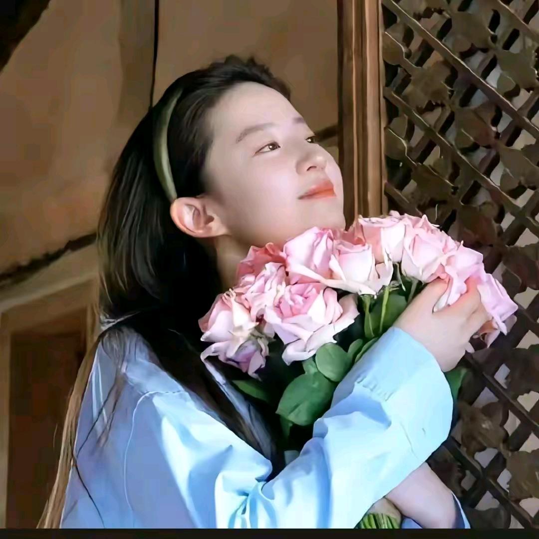 🌈🌈🌈小红红