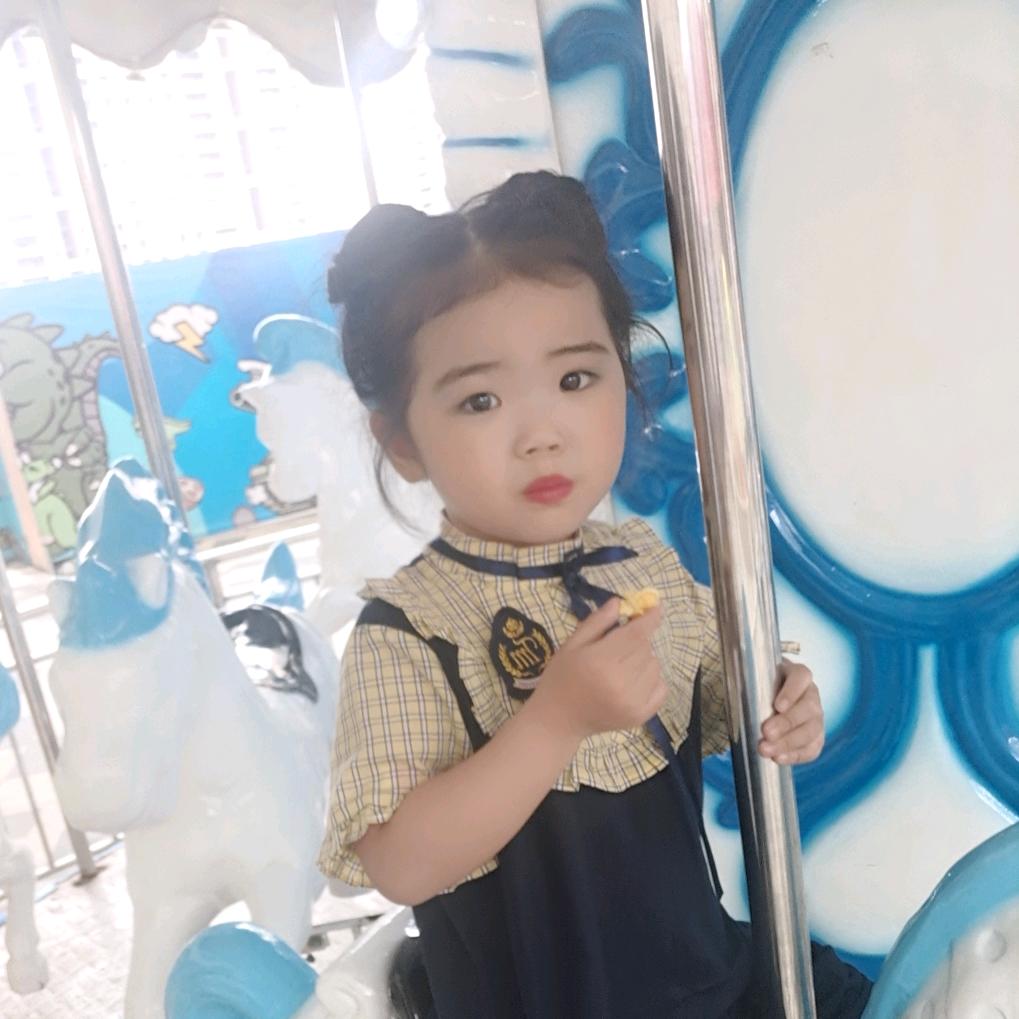 宝贝(♡˙︶˙♡)