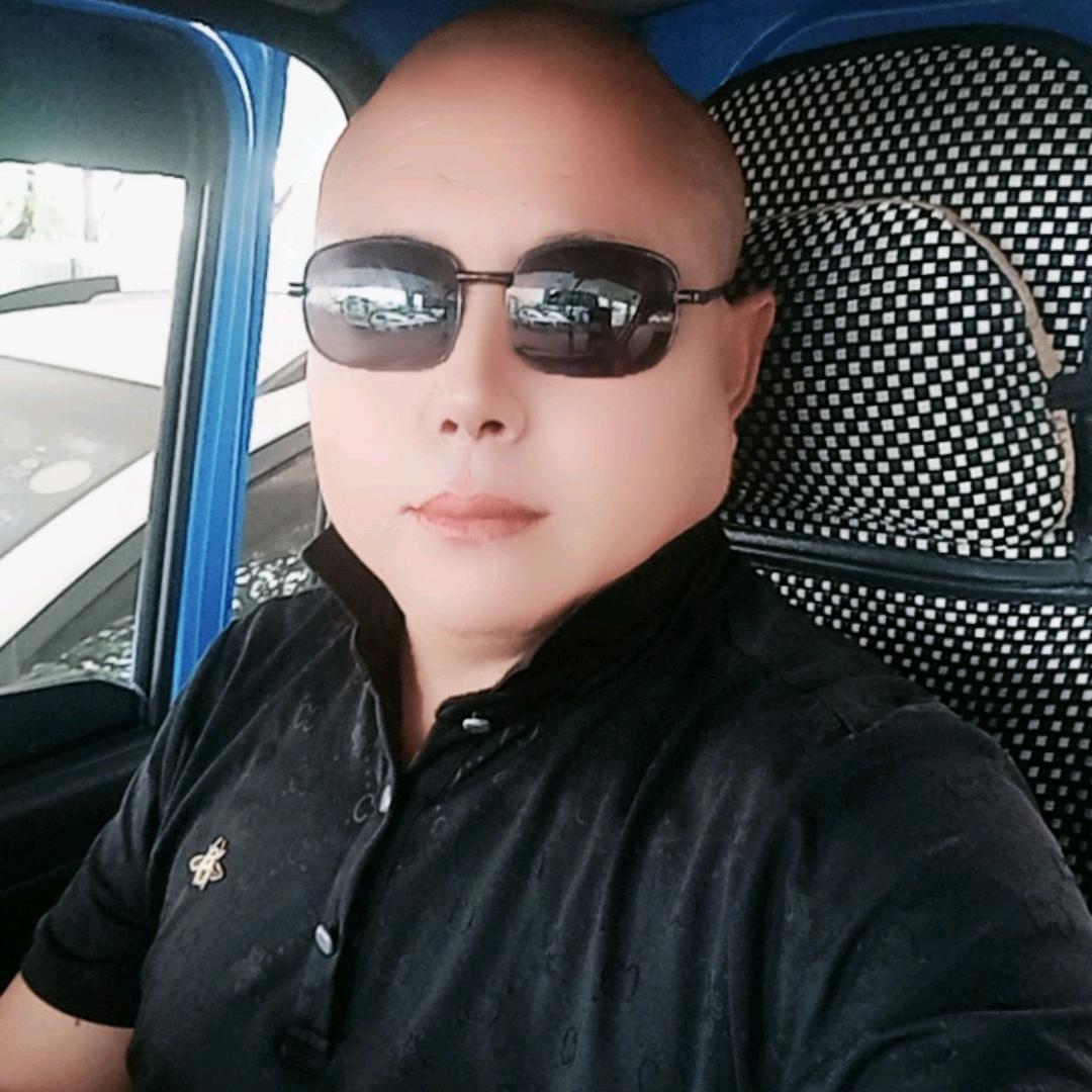 低调做人，高调做事，吃亏是福