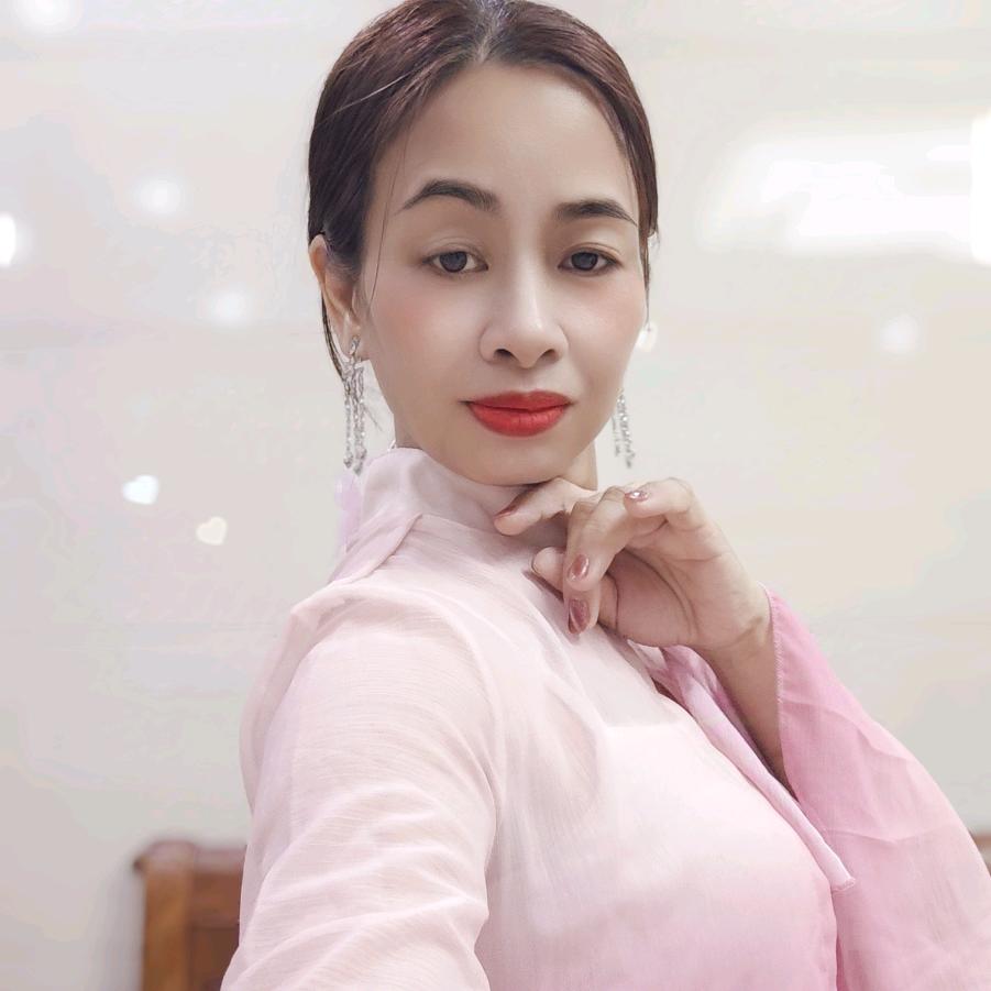 珊珊起舞  早6：50