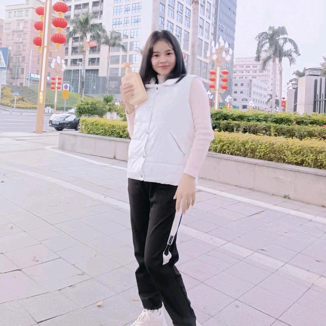 យឿន សុីថាវេរលុយលក់ឡេ