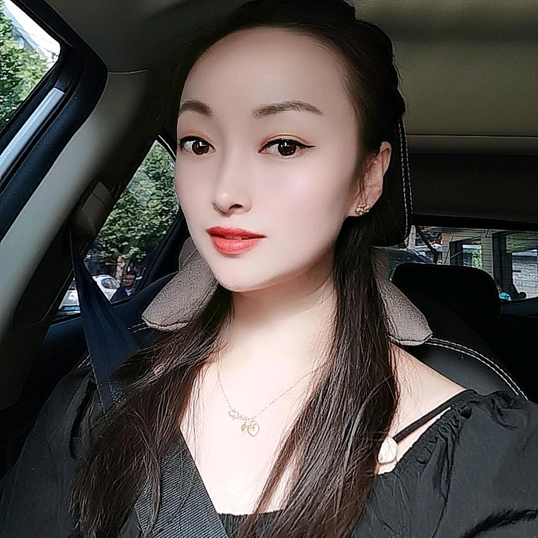 @虎牙小姐姐