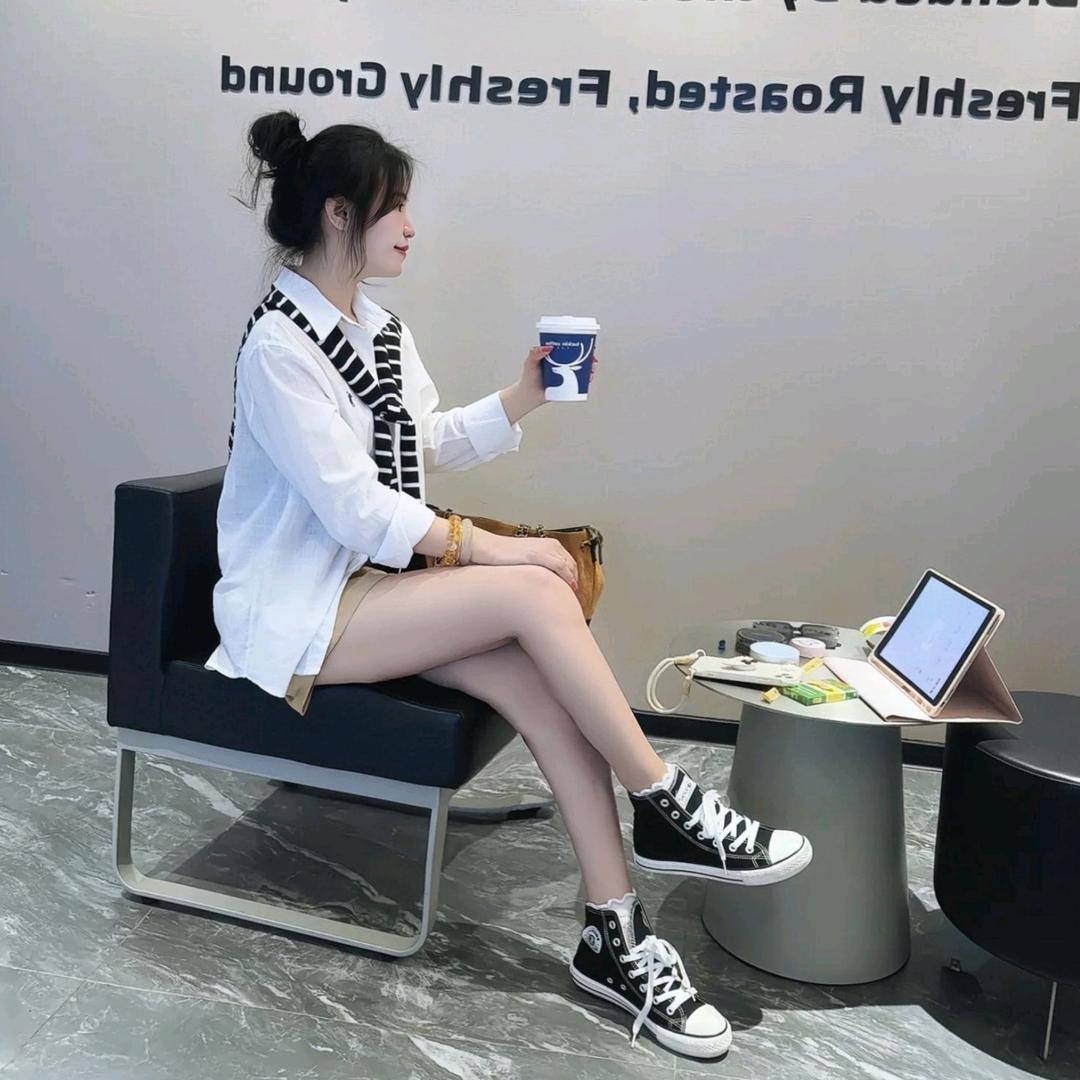 是桃桃吖ᥫᩣ～