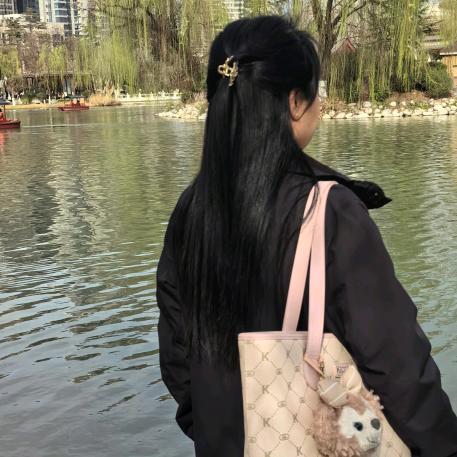 @可欣小跟班🍒🍒