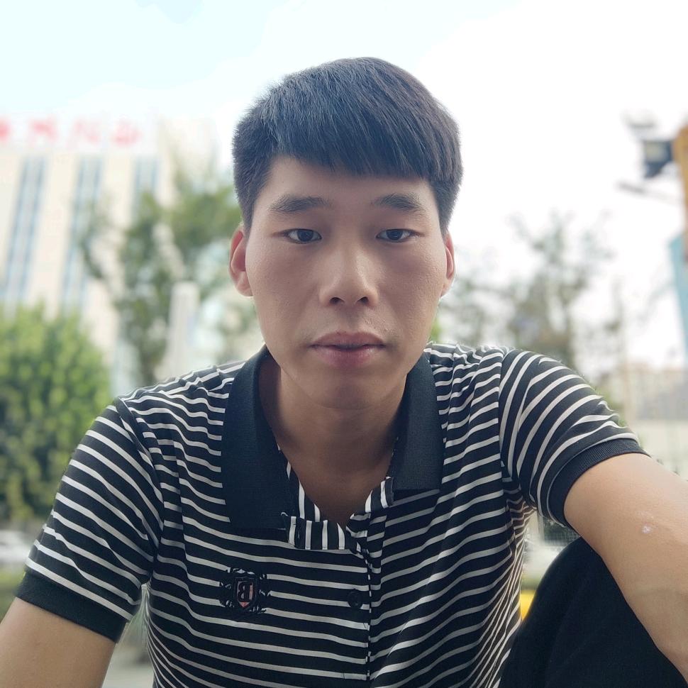 ☞奥特曼会发光