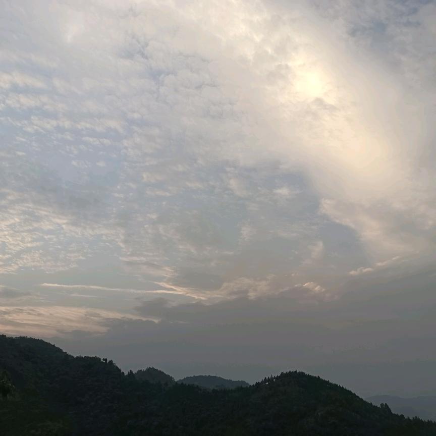 深山老雨