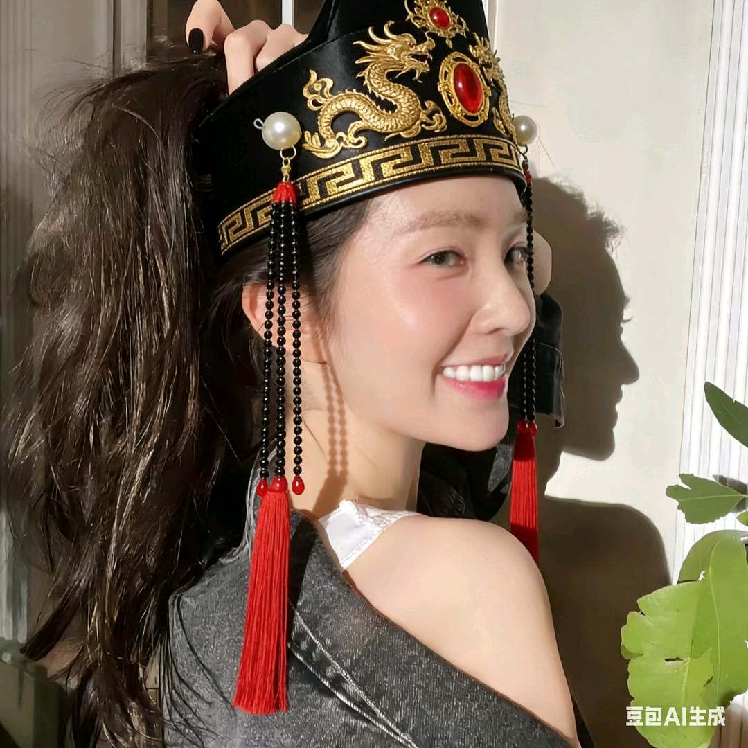 🌻刚睁眼🌻