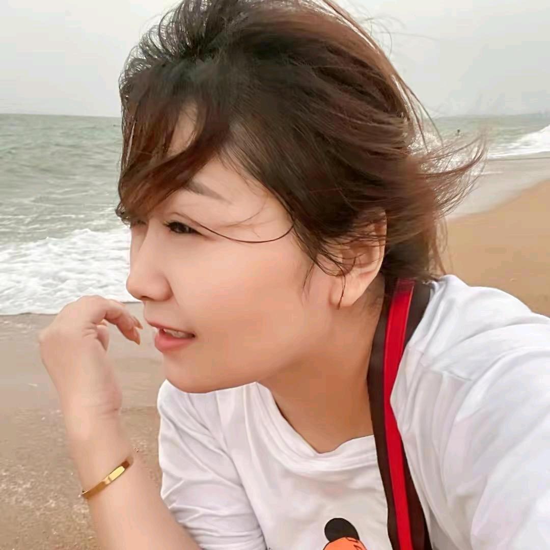 莉莉姐