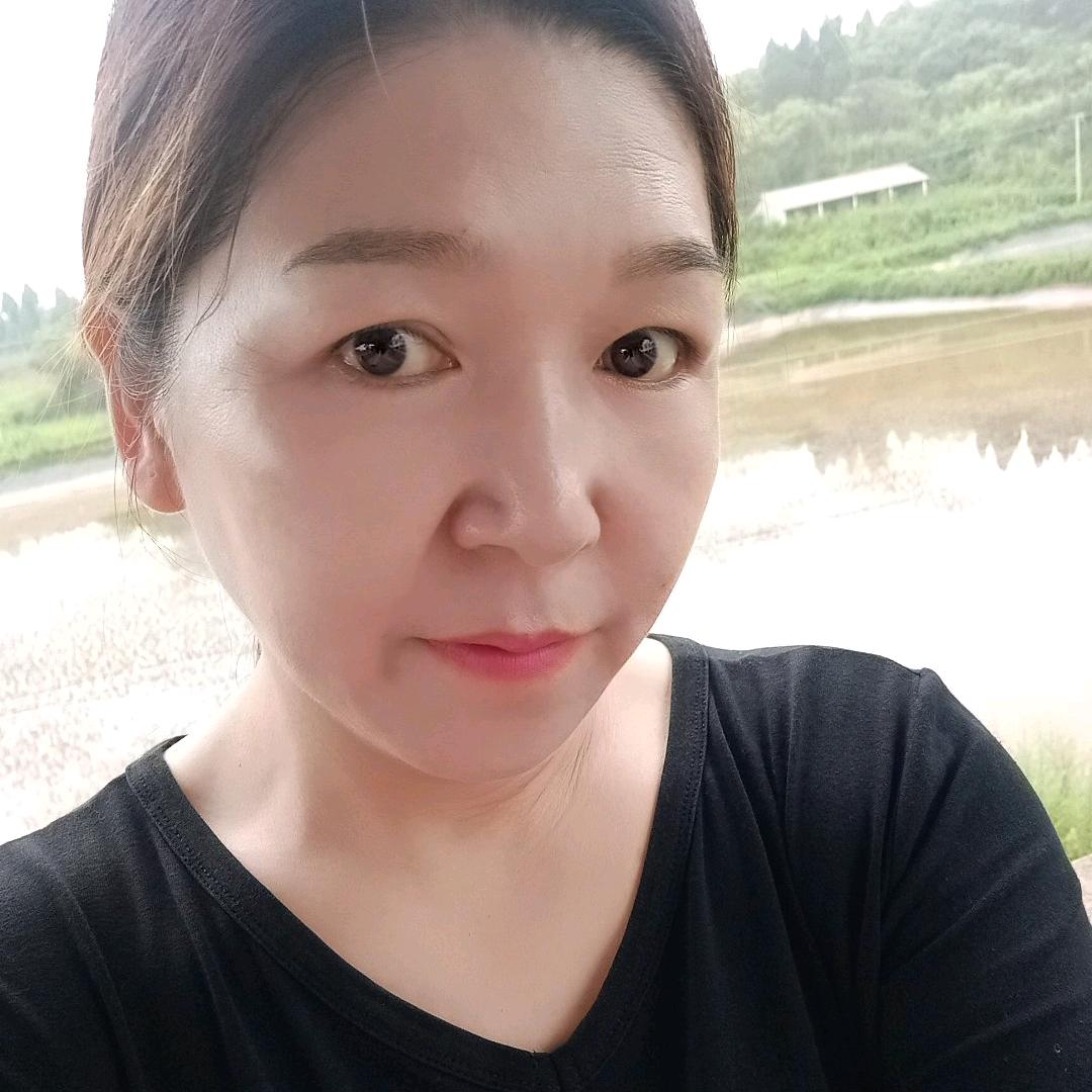 春暖花开六妹