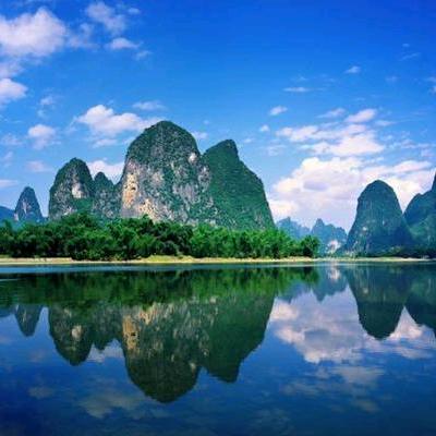 驱散乌云见太阳