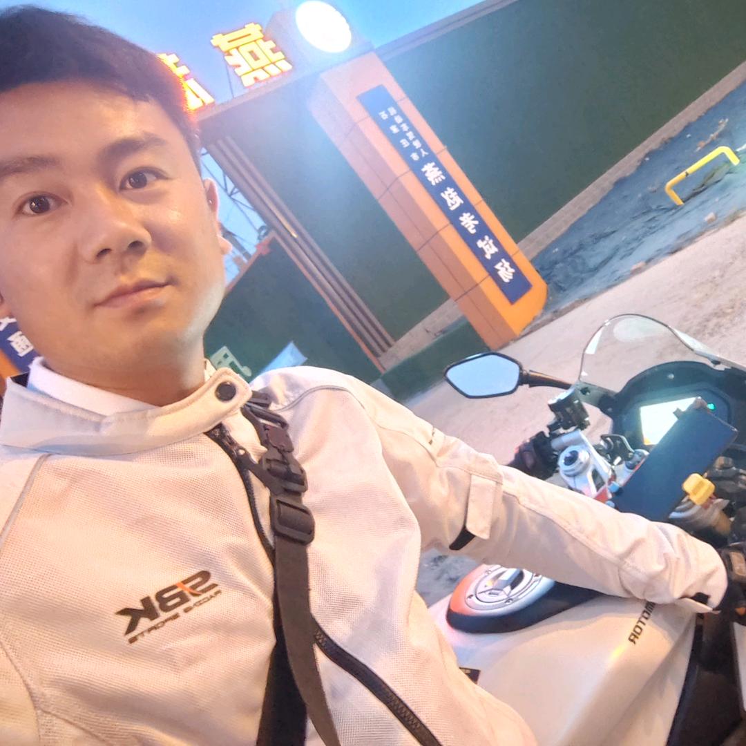 燕赵驾校郭教练