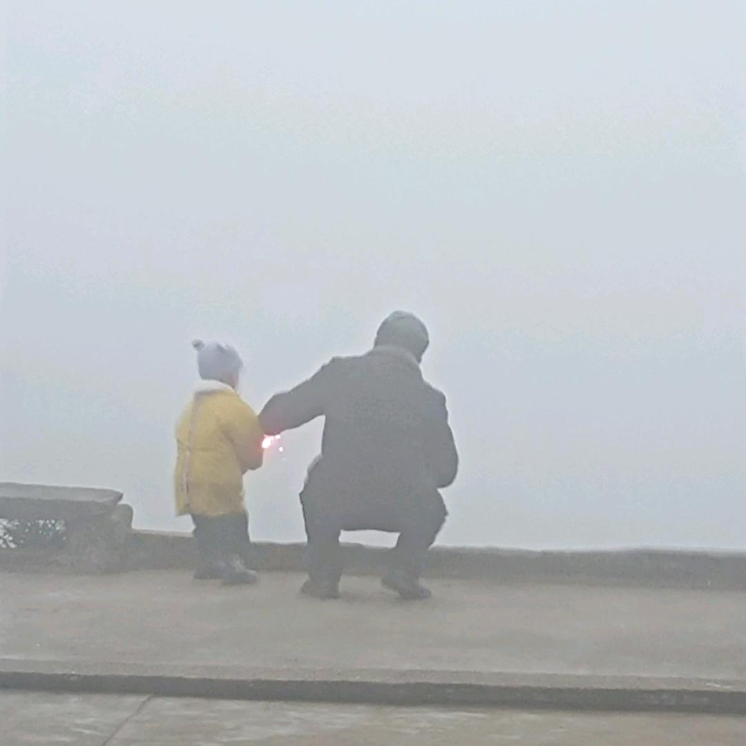哒哒
