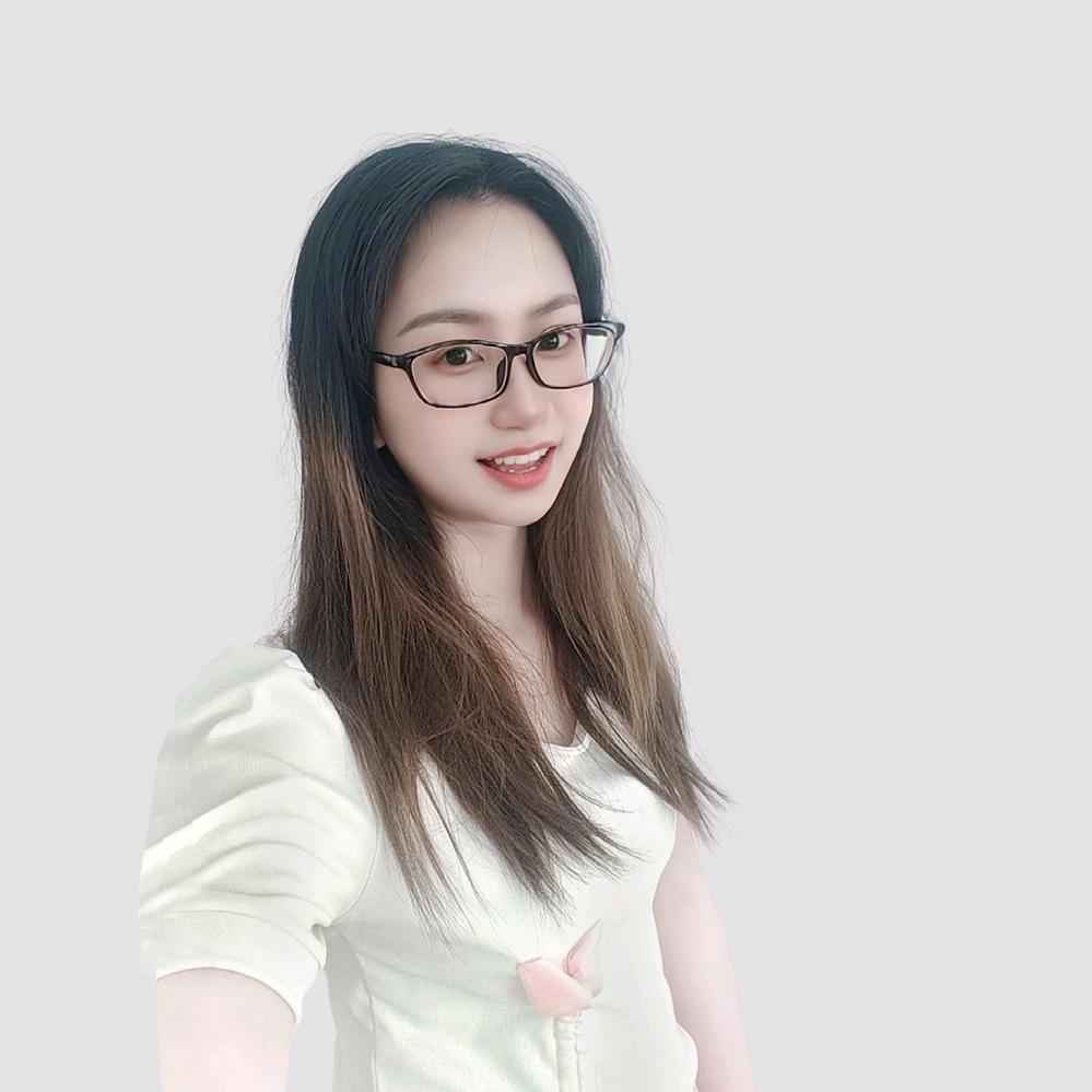 纯玩旅游领队-小乔（漠河呼伦贝尔边境线）
