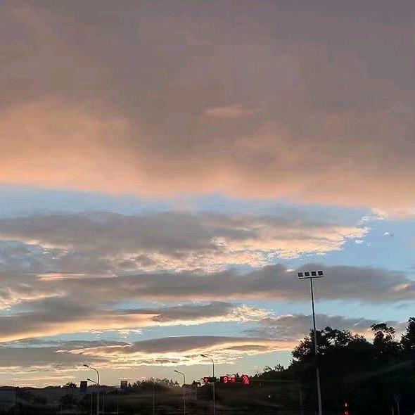 幸福里等温暖🌸