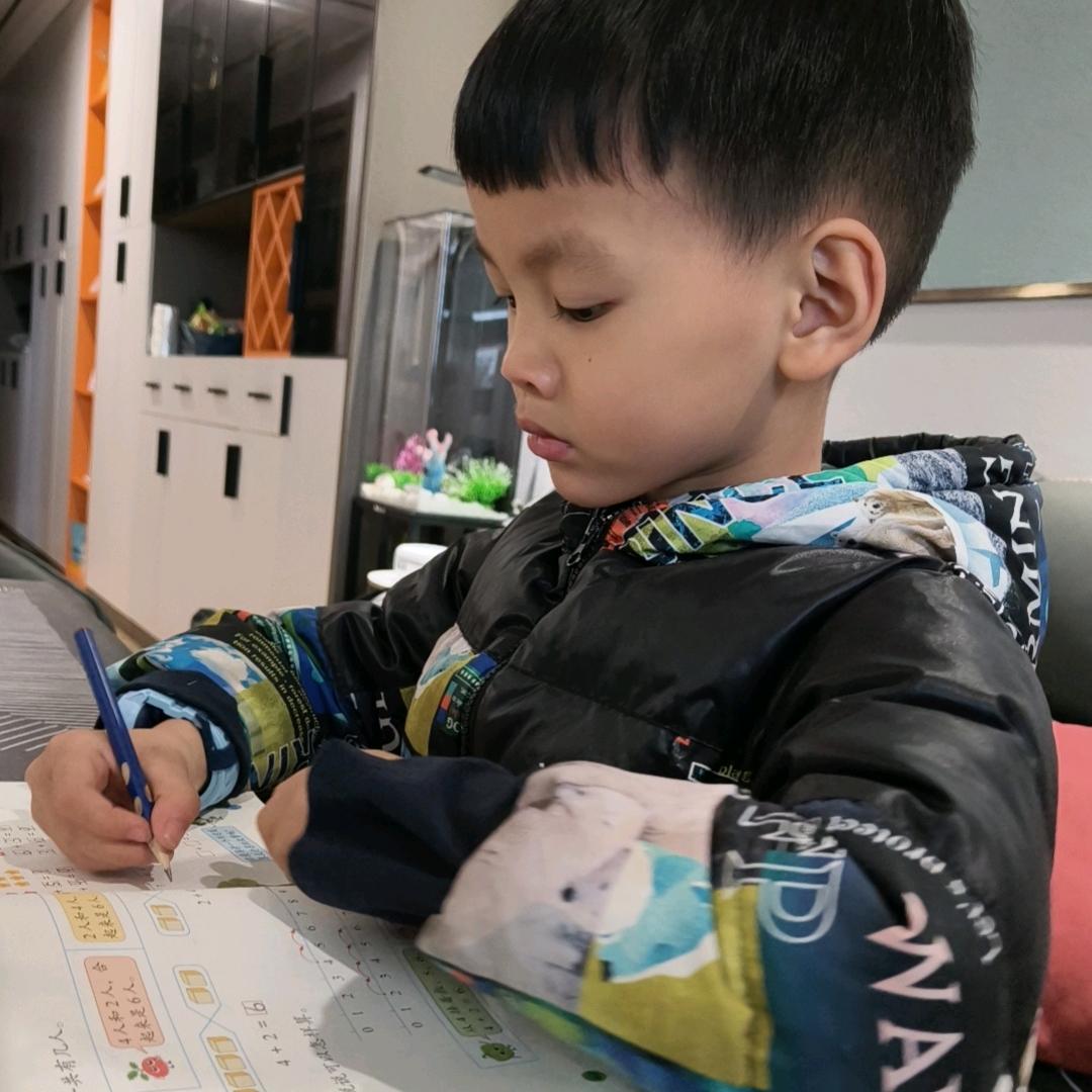 豆豆成长记（全职宝妈陪读）