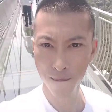 啊锋哥
