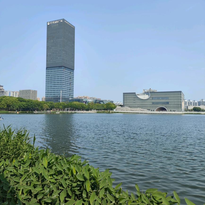 一路前行。