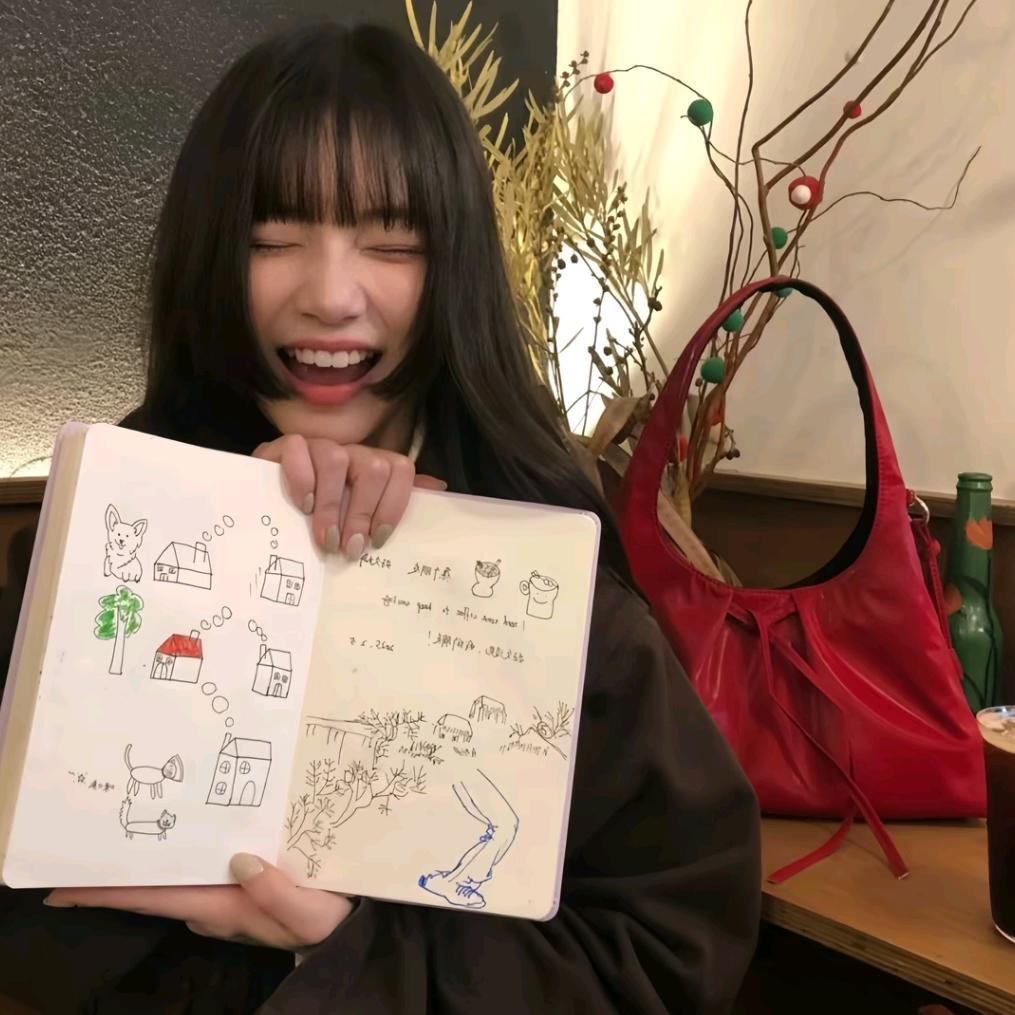 我是薇薇，怡怡是我的好朋友⁰⁷²³🌱