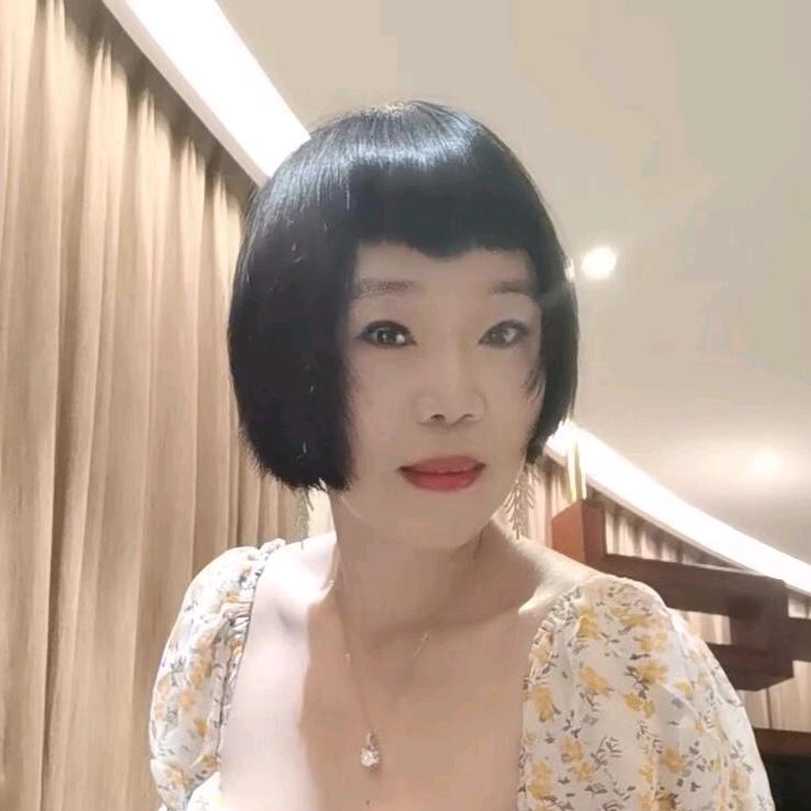 颜