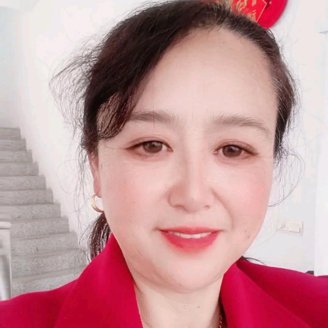 信达砖厂出售水泥大小砖和黄沙