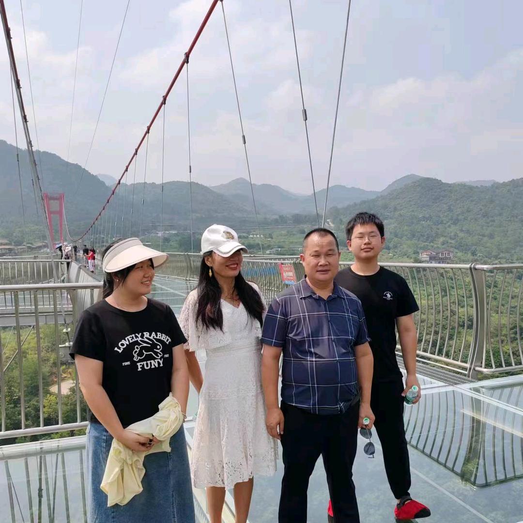 赣金机械肖生