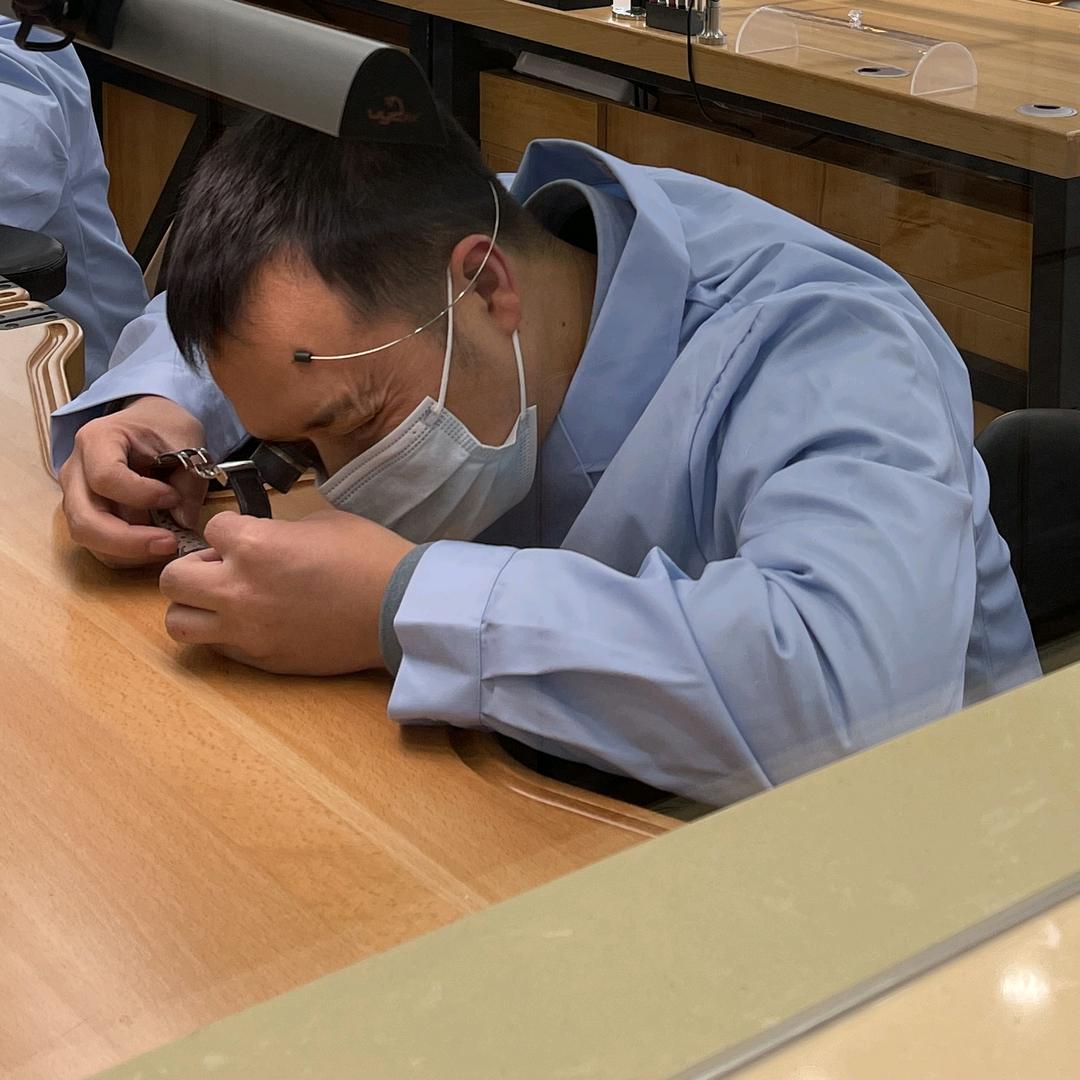 杨波修表
