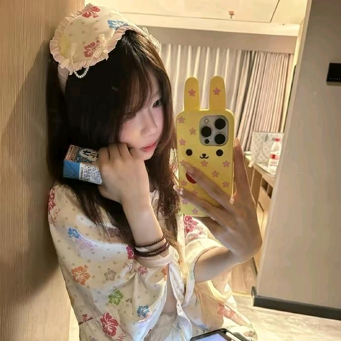 小困包ᵁ点小脾气ʸᵃʕ̯•͡˔•̯