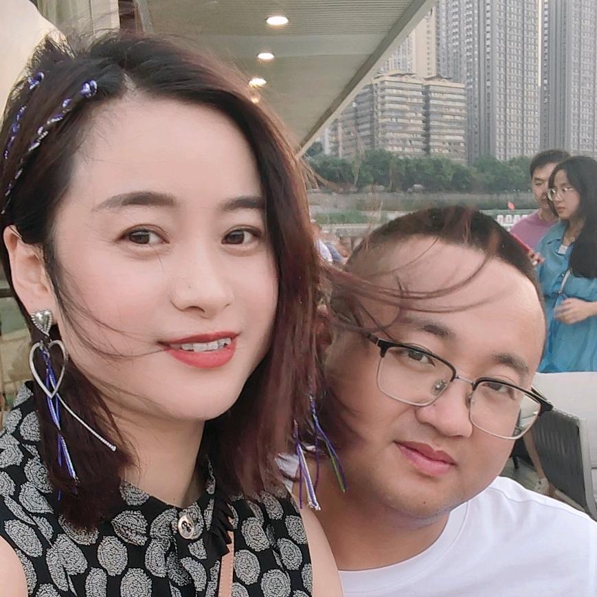 成冰泽（水鸡娃夫妇）
