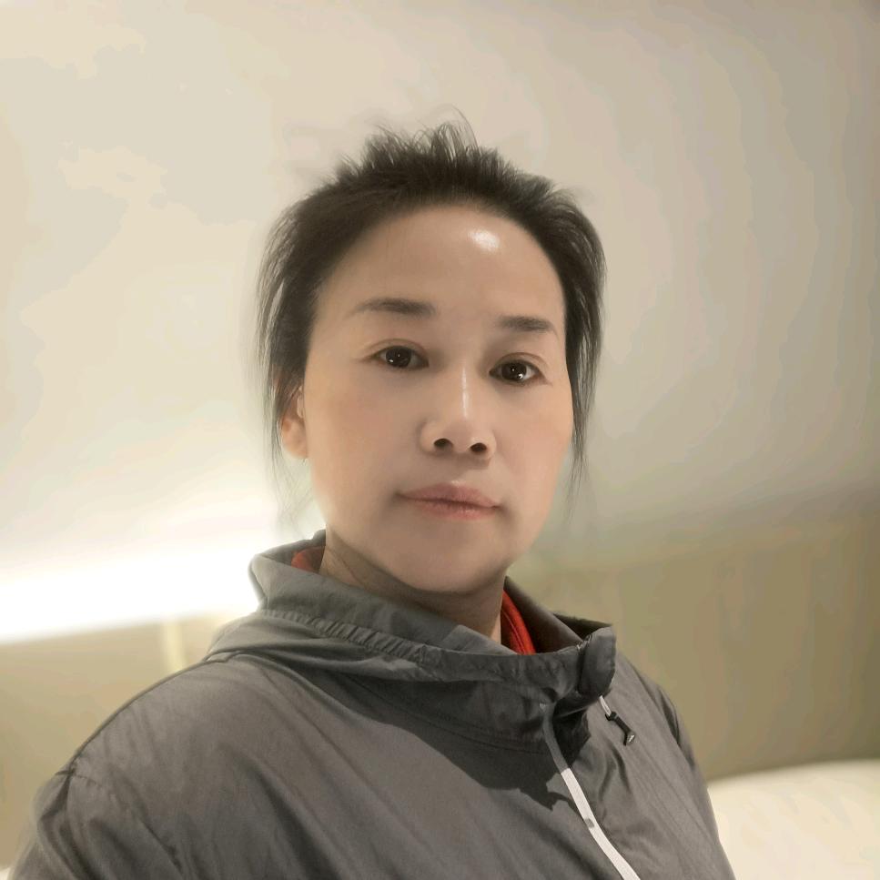 梅央央