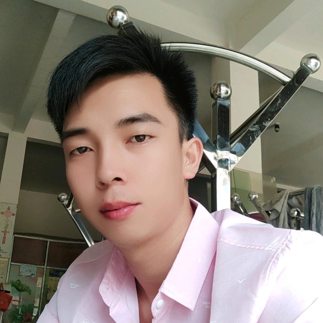 💫衣架哥💪那年滒还䒕🫵