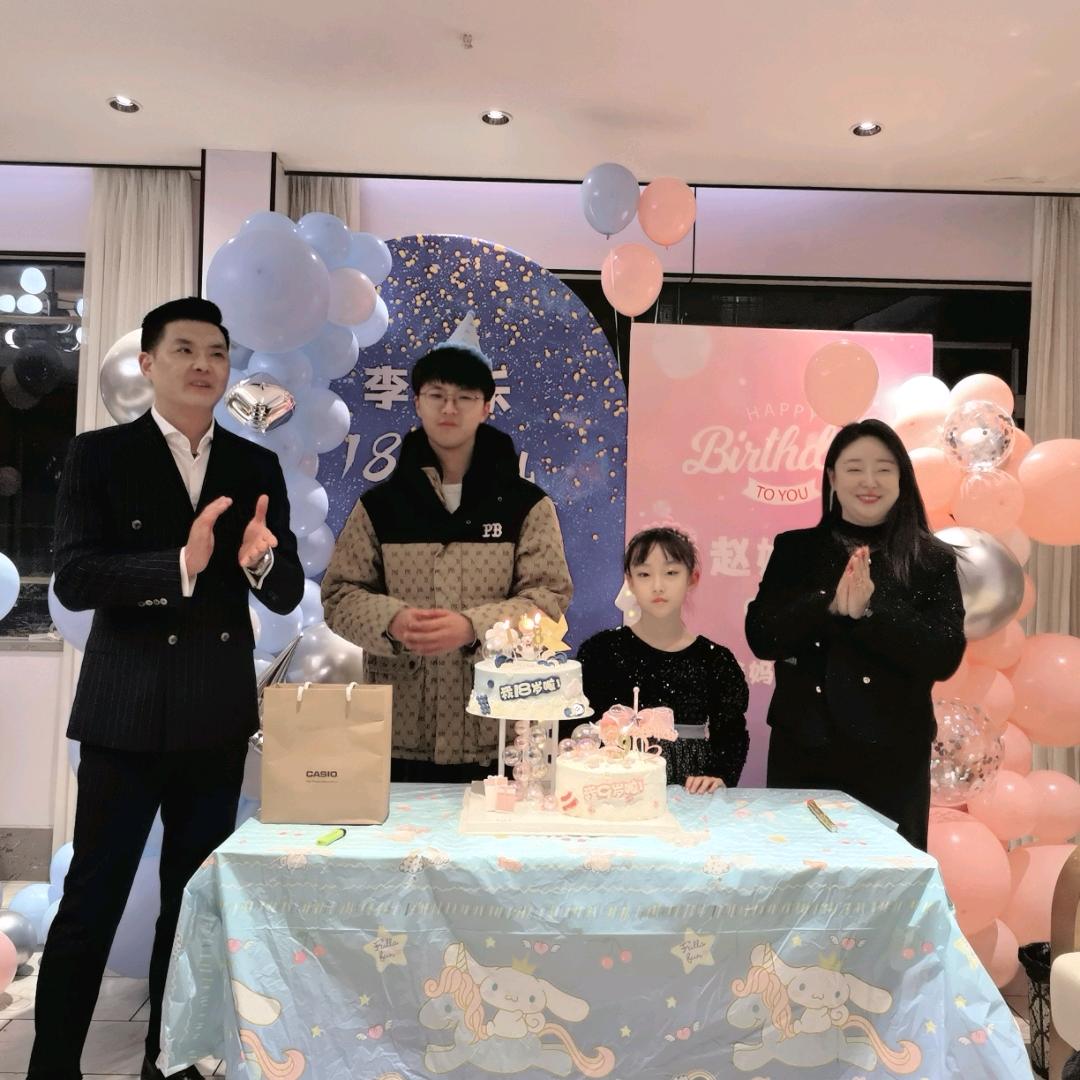 比亚迪对公襄阳4S店-阿峰