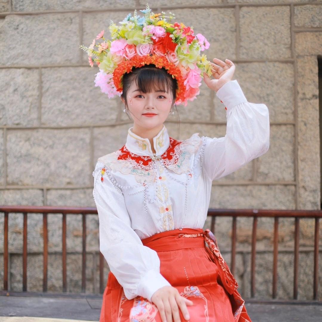 珍珍穿搭🌺