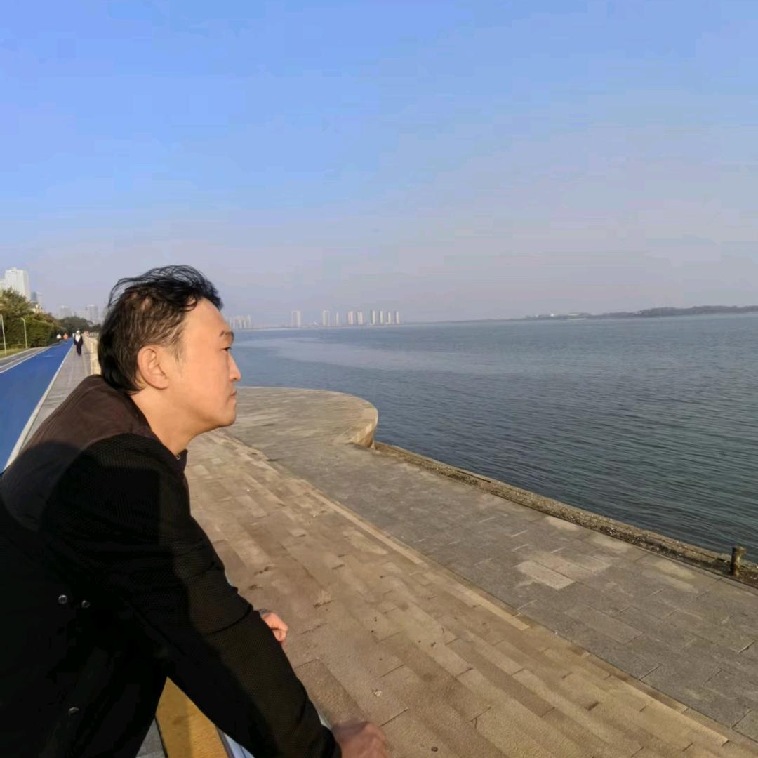 光感老王