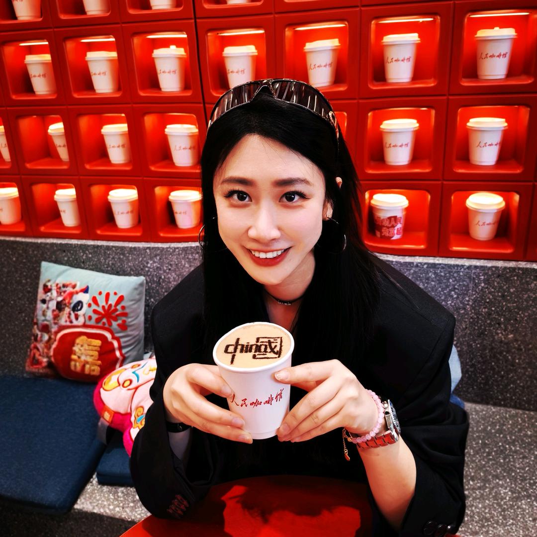 长腿美女