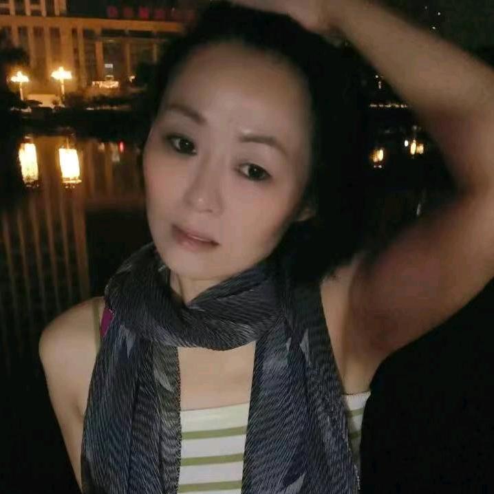 妮妮