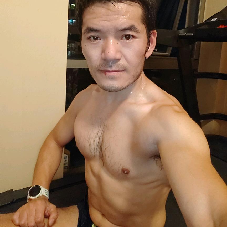 腹肌跳动