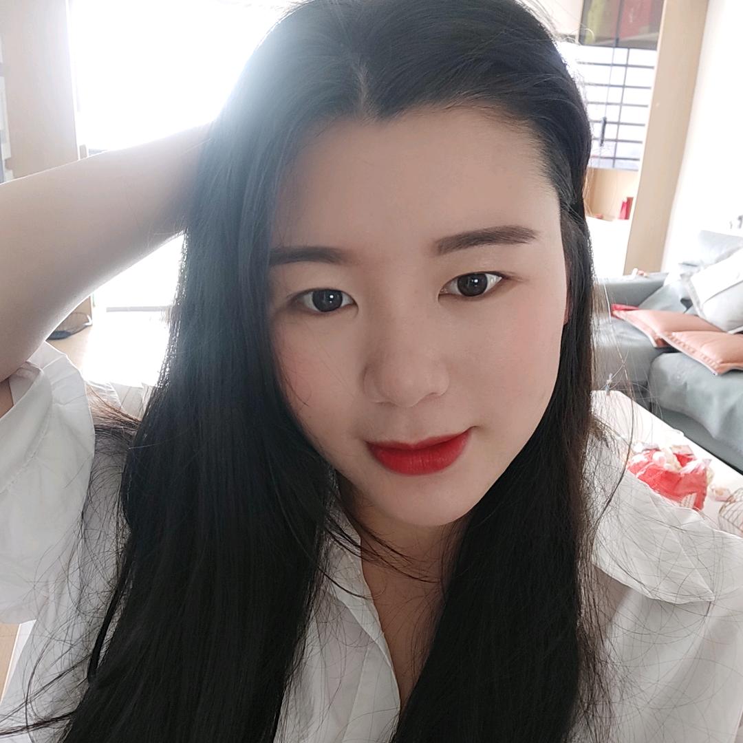 @🍒এ᭄小 ꦿ就子࿐ᩚ