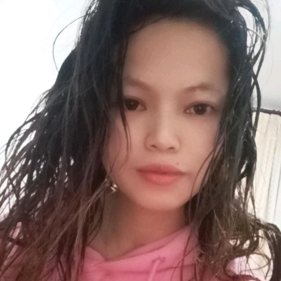 施贝贝