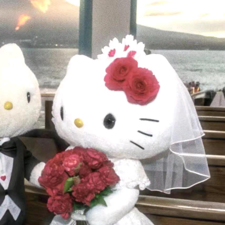 小桃🍑奶奶芙芙