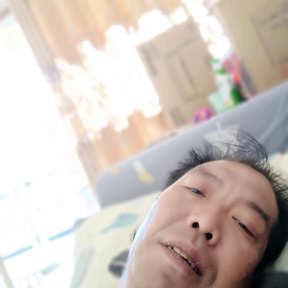 用户9689475976353