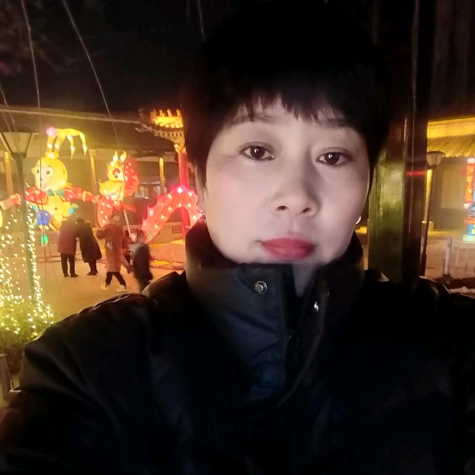 单身女人挣钱养孩子