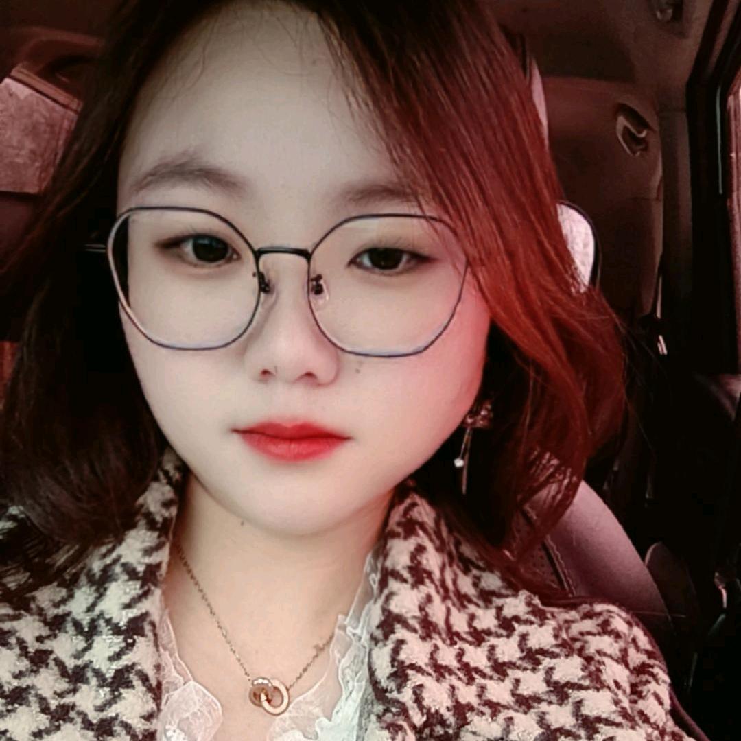 眼镜妹😎