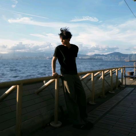 为何为好事泪流