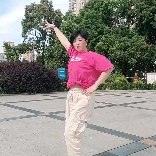 守望天涯✨晓红山歌