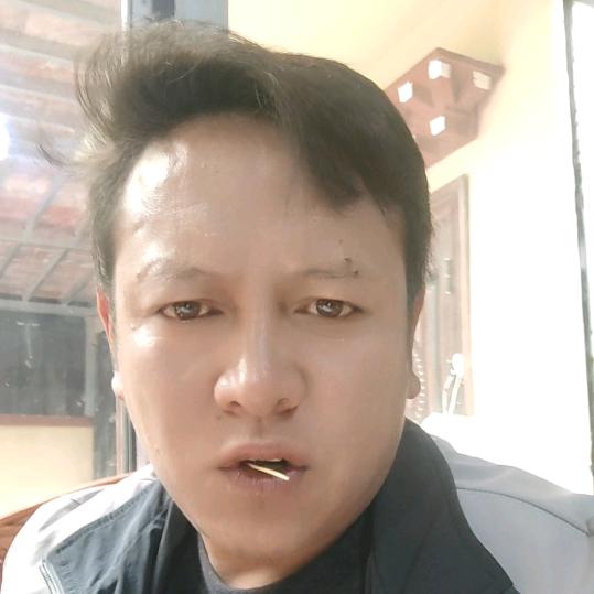洛次